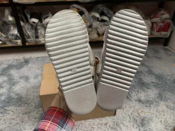 Giày Sandal Bé 2hand