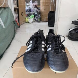 Giày Đá Banh Adidas Chính Hãng