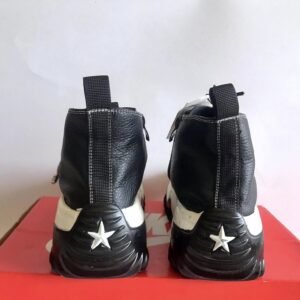 Giày 2hand Cao Cổ Màu Đen