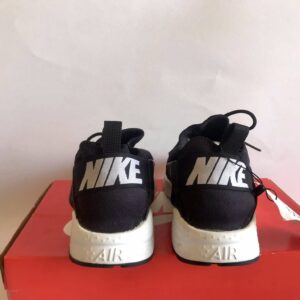 Giày Thể Thao Hiệu Nike Chính Hãng Màu Đen