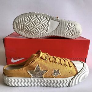 Giày Thể Thao Nữ 2hand Hiệu Shoopen