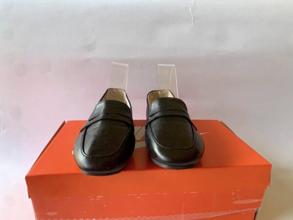 Giày 2hand Búp Bê Hiệu Chaakah