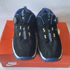 Giày Thể Thao Hiệu Fila Màu Xanh Dương