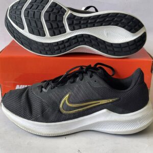 Giày Thể Thao Nam Hiệu NIKE