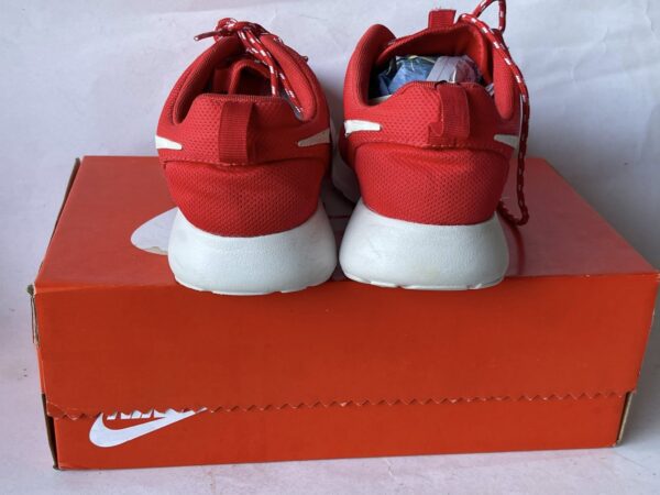 Giày Thể Thao 2hand Hiệu Nike