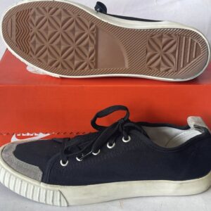 Giày Thể Thao 2hand Màu Đen