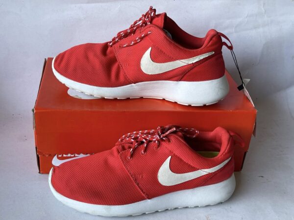 Giày Thể Thao 2hand Hiệu Nike