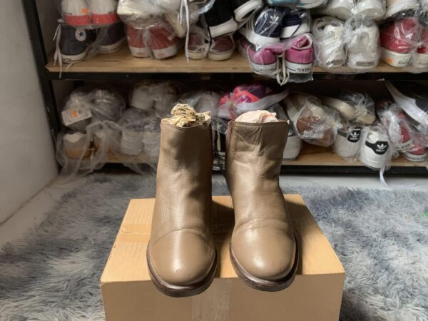 Giày 2hand Boot