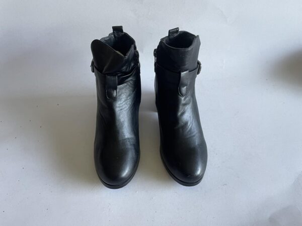 Giày 2hand Boot