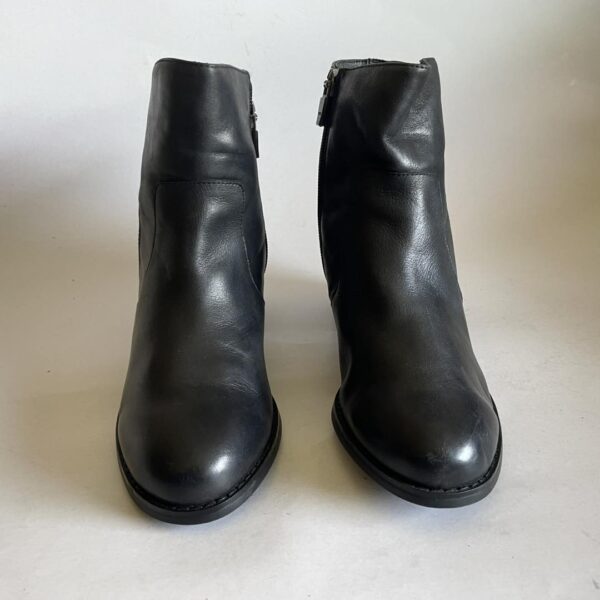 Giày 2hand Boot