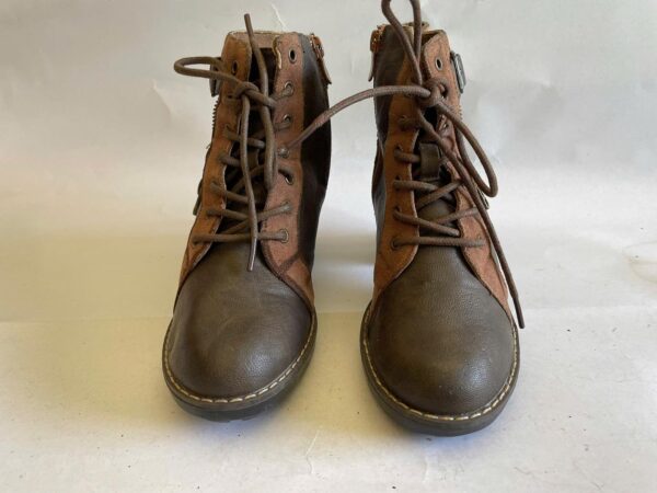 Giày 2hand Boot