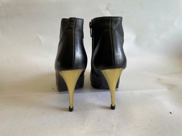 Giày 2hand Boot