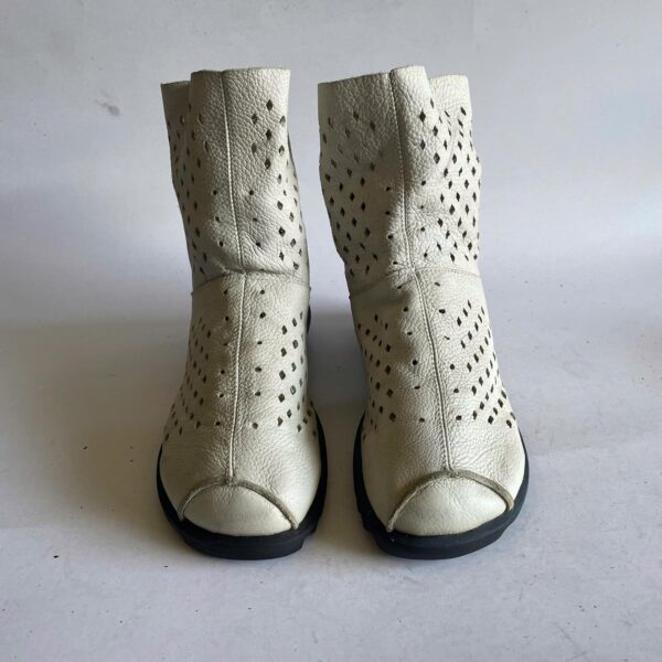 Giày 2hand Boot