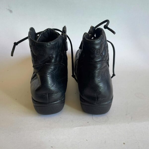 Giày 2hand Boot