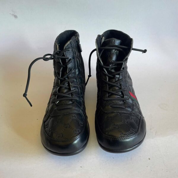 Giày 2hand Boot