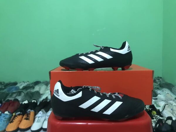 Giày 2hand Đá Bóng Hiệu Adidas