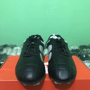 Giày Đá Bóng 2hand