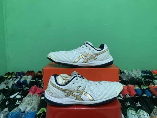 Giày Đá Bóng 2hand Asics