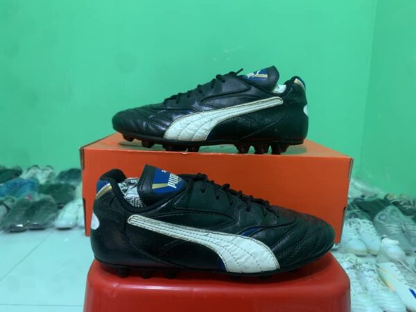 Giày Đá Bóng 2hand Hiệu Puma