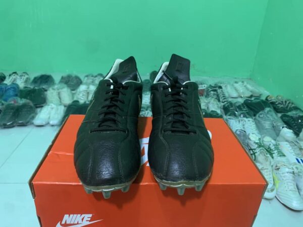Giày Đá Bóng 2hand Hiệu Nike