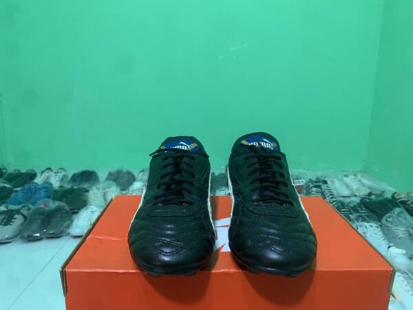 Giày Đá Bóng 2hand Hiệu Puma