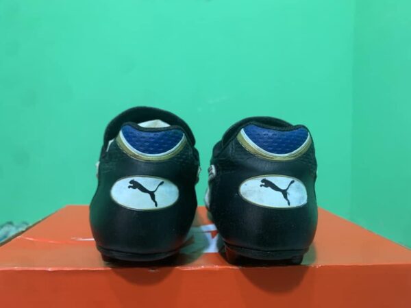 Giày Đá Bóng 2hand Hiệu Puma
