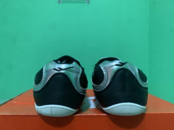 Giày Thể Thao 2hand
