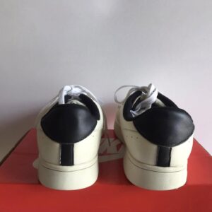 Giày Thể Thao 2hand