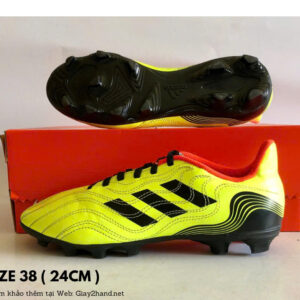Giày Bóng Đá 2hand Hiệu Adidas Chính Hãng