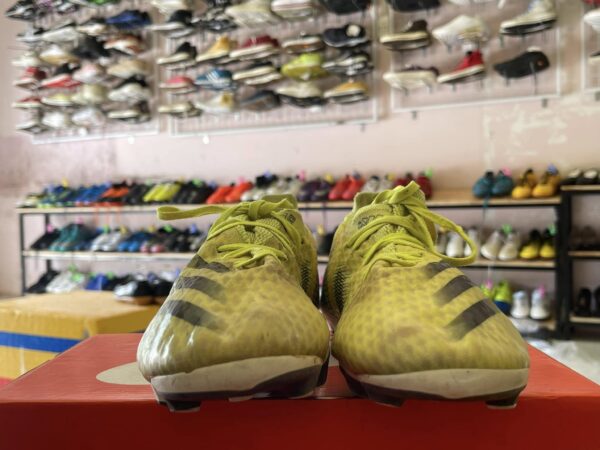 Giày Đá Bóng 2hand Hiệu Adidas