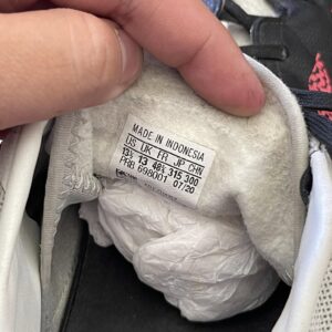 Giày bóng đá Adidas Chính Hãng