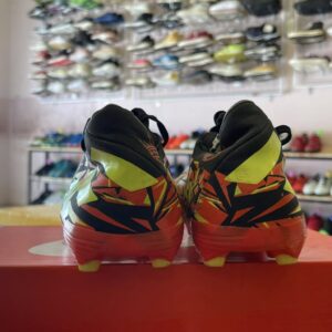 Giày bóng đá Adidas Chính Hãng