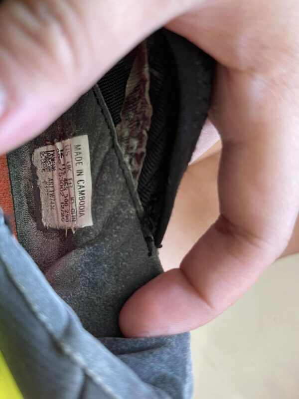 Giày bóng đá Adidas Chính Hãng