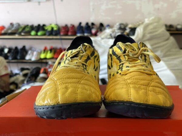 Giày 2hand Đá Bóng Hiệu Mizuno