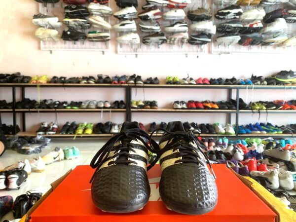 Giày 2hand Đá Bóng 2hand Hiệu Adidas