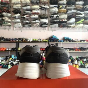 Giày Thể Thao 2hand Đế Hơi Mòn