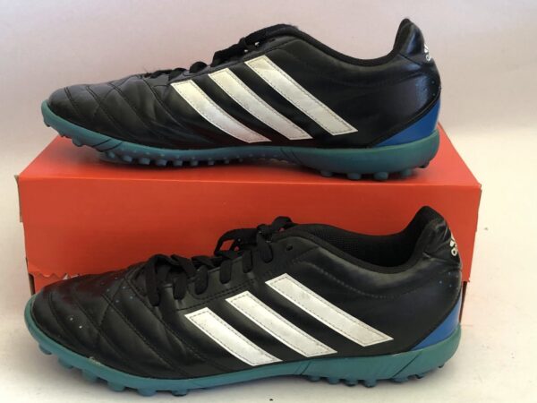 Giày Đá Bóng 2hand Hiệu Adidas