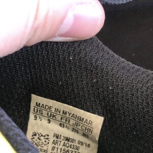 Giày Đá Bóng 2hand Hiệu Adidas ( độ mới thấp )