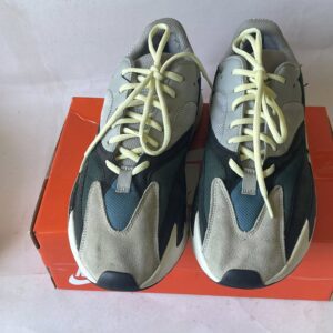 Giày Thể Thao 2hand Hiệu Adidas