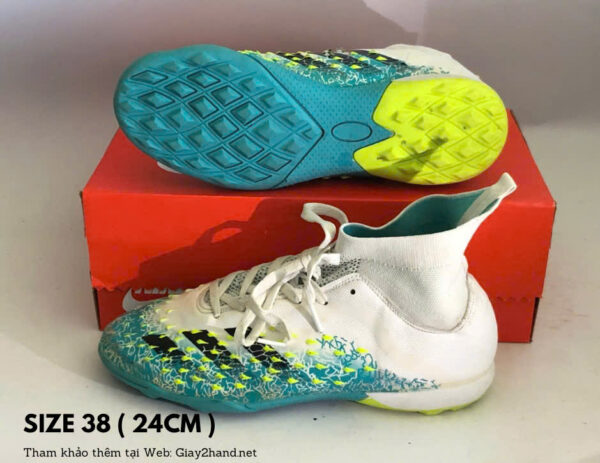 Giày Đá Banh 2hand Hiệu Adidas