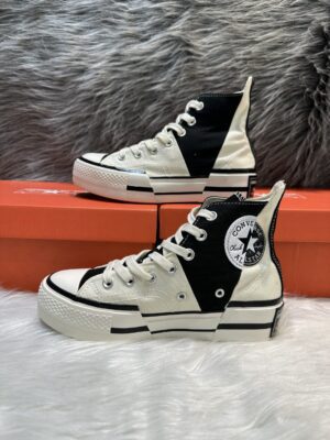 Đế giày Converse thật có độ đàn hồi cao