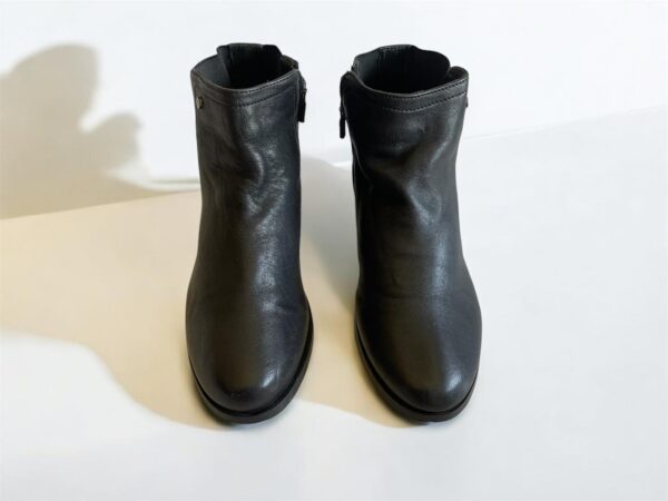 Giày 2hand Boot