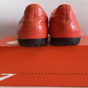 Giày Đá Banh 2hand Hiệu Adidas