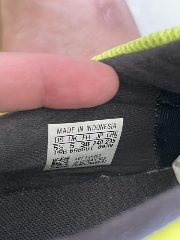 Giày Bóng Đá 2hand Hiệu Adidas