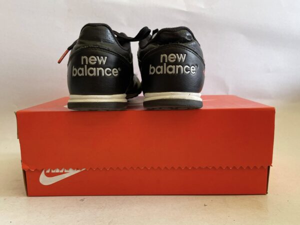 Giày Bóng Đá 2hand Hiệu New Balance