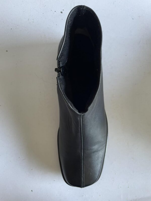 Giày 2hand Boot