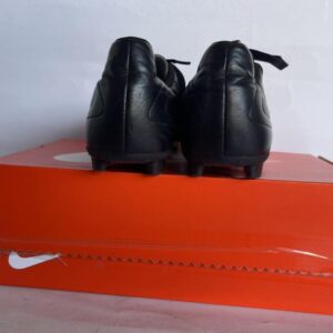 Giày Đá Bóng 2hand Hiệu Adidas