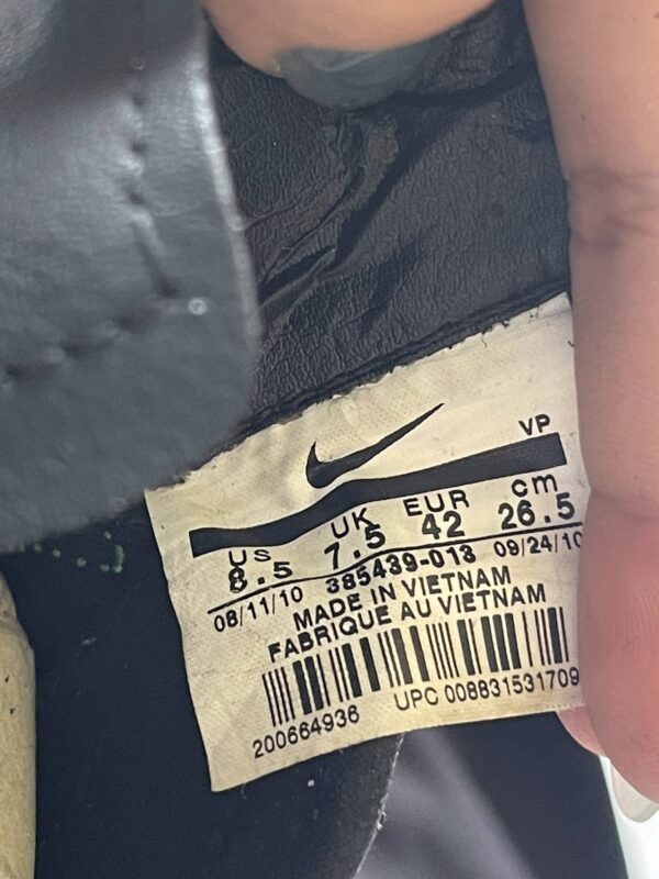 Giày Đá Banh 2hand Hiệu Nike