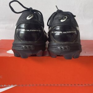 Giày Đá Banh 2hand Hiệu Asics