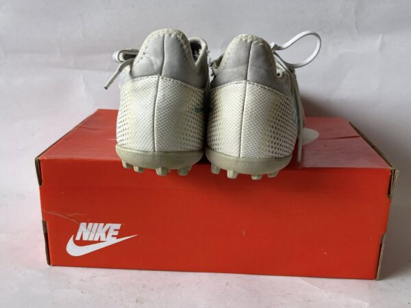 Giày Đá Banh 2hand Hiệu Adidas